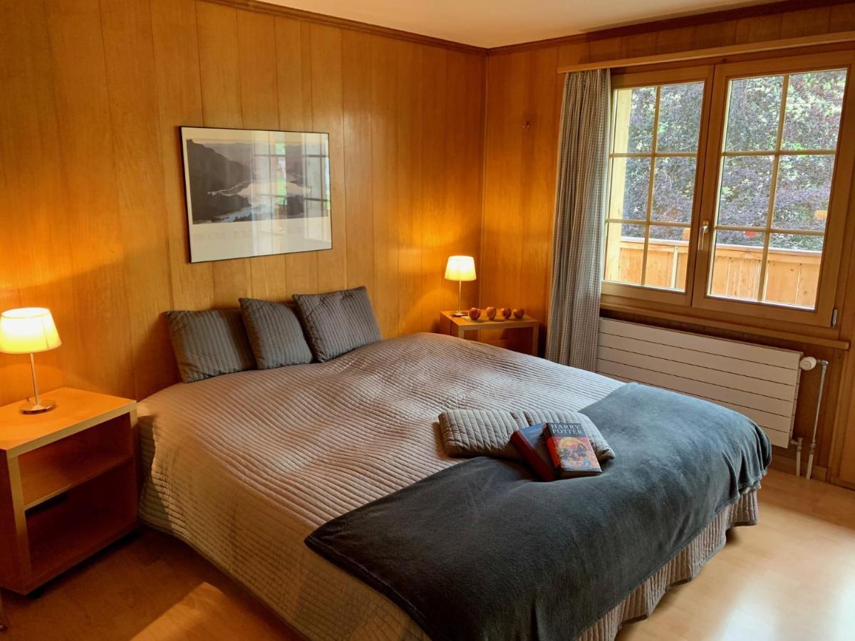 Chalet Butterfly อาเดลโบเดิน ภายนอก รูปภาพ